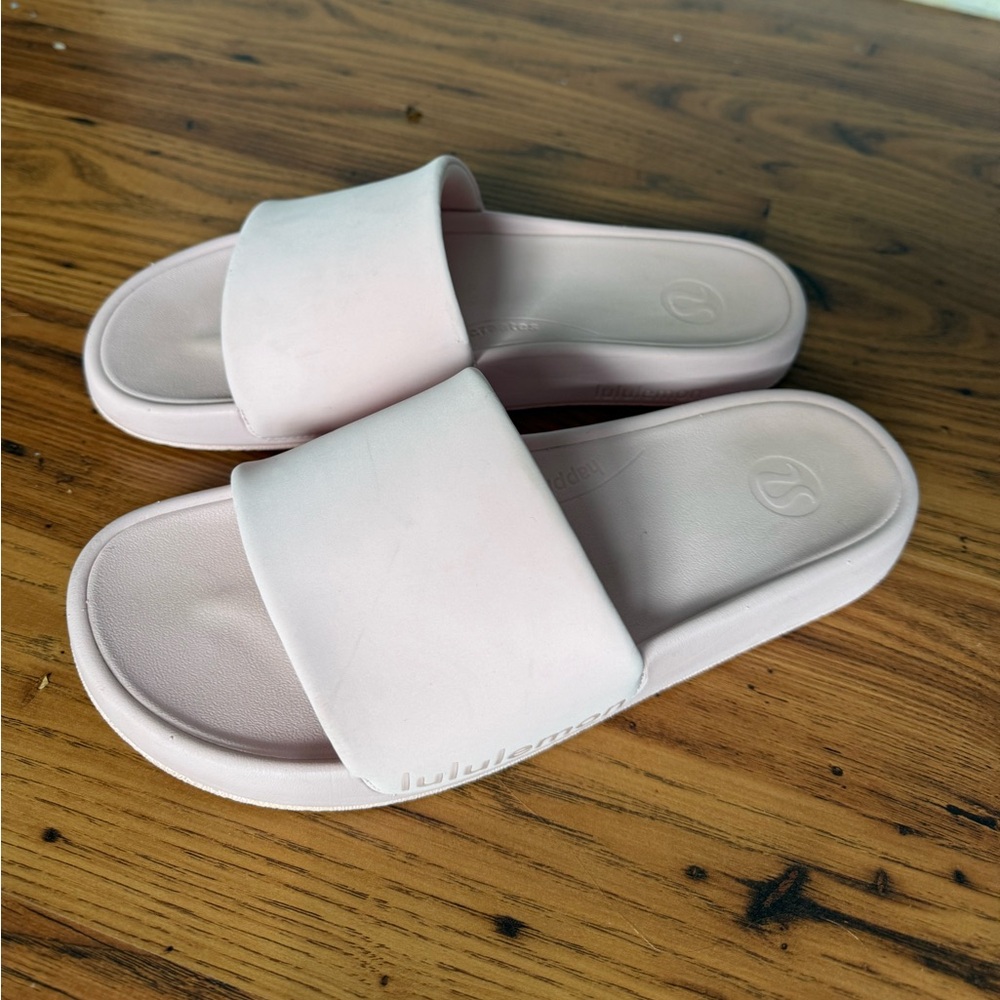 lululemon athletica Women's Soft Pink Restfeel Slides